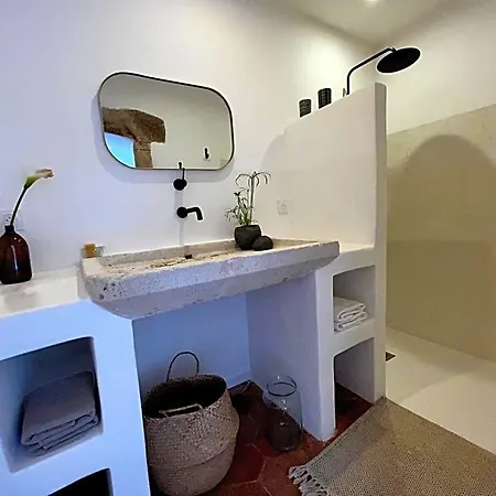 Maison Les Roches Comprégnac